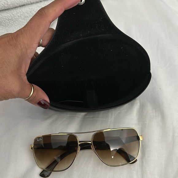 Ray Ban - Picture 2 of 4